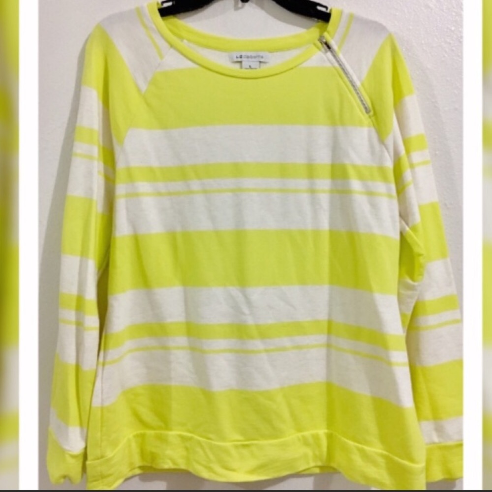 Sale ‼️ Liz Claiborne sweater/ Size Large